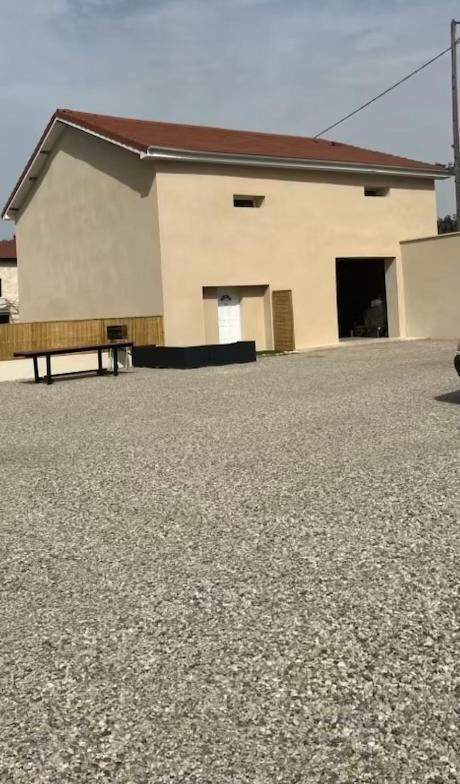 Gite1 Pour 6 Personnes Anneyron Kültér fotó